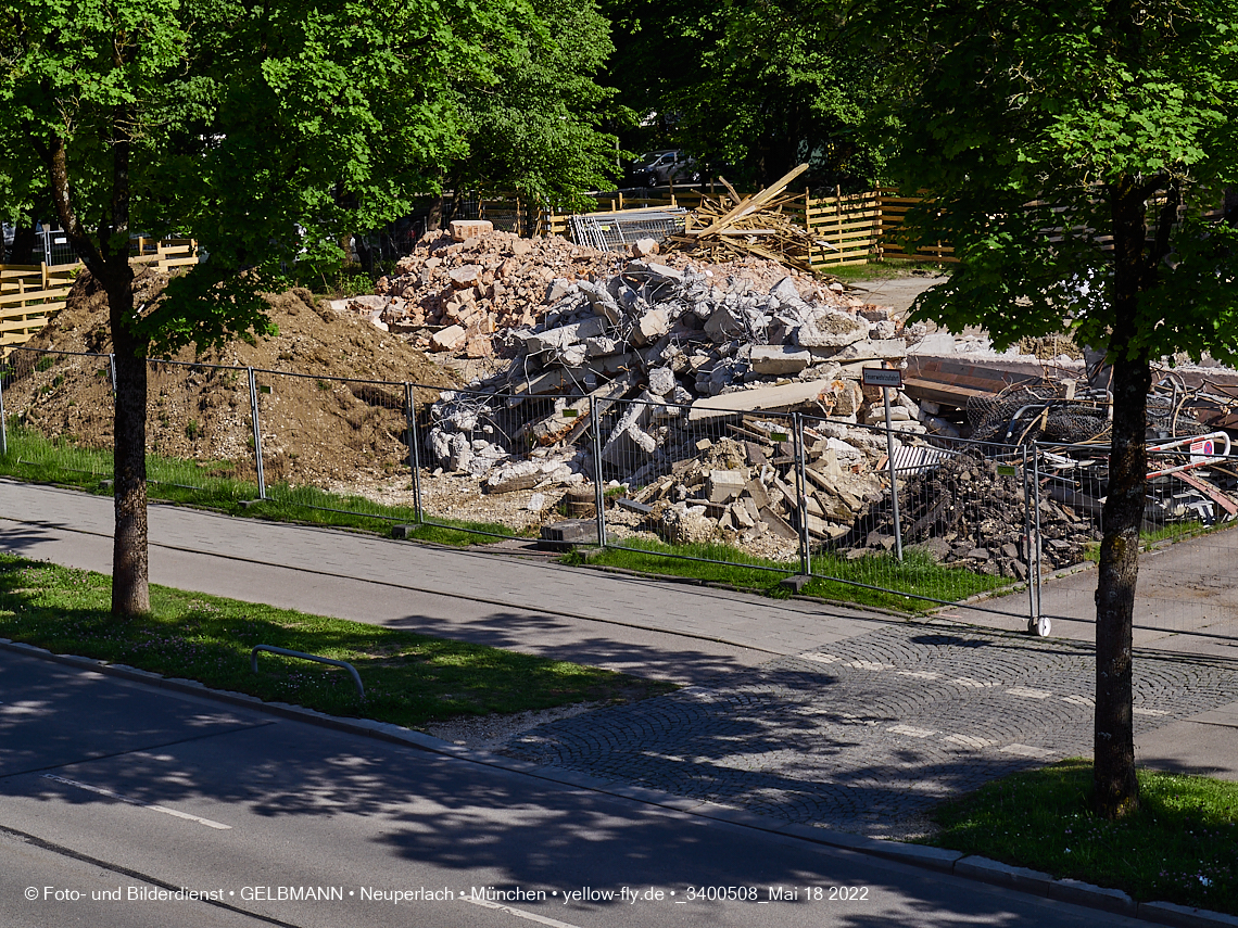 18.05.2022 - Baustelle am Haus für Kinder in Neuperlach